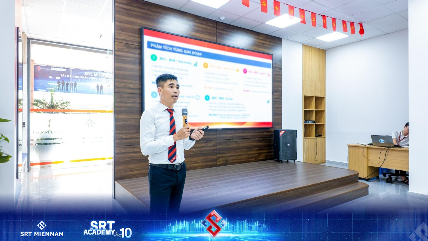 Mr. Lê Văn Thống – Phó Tổng Giám đốc SRT Miền Nam – CN Vũng Tàu.